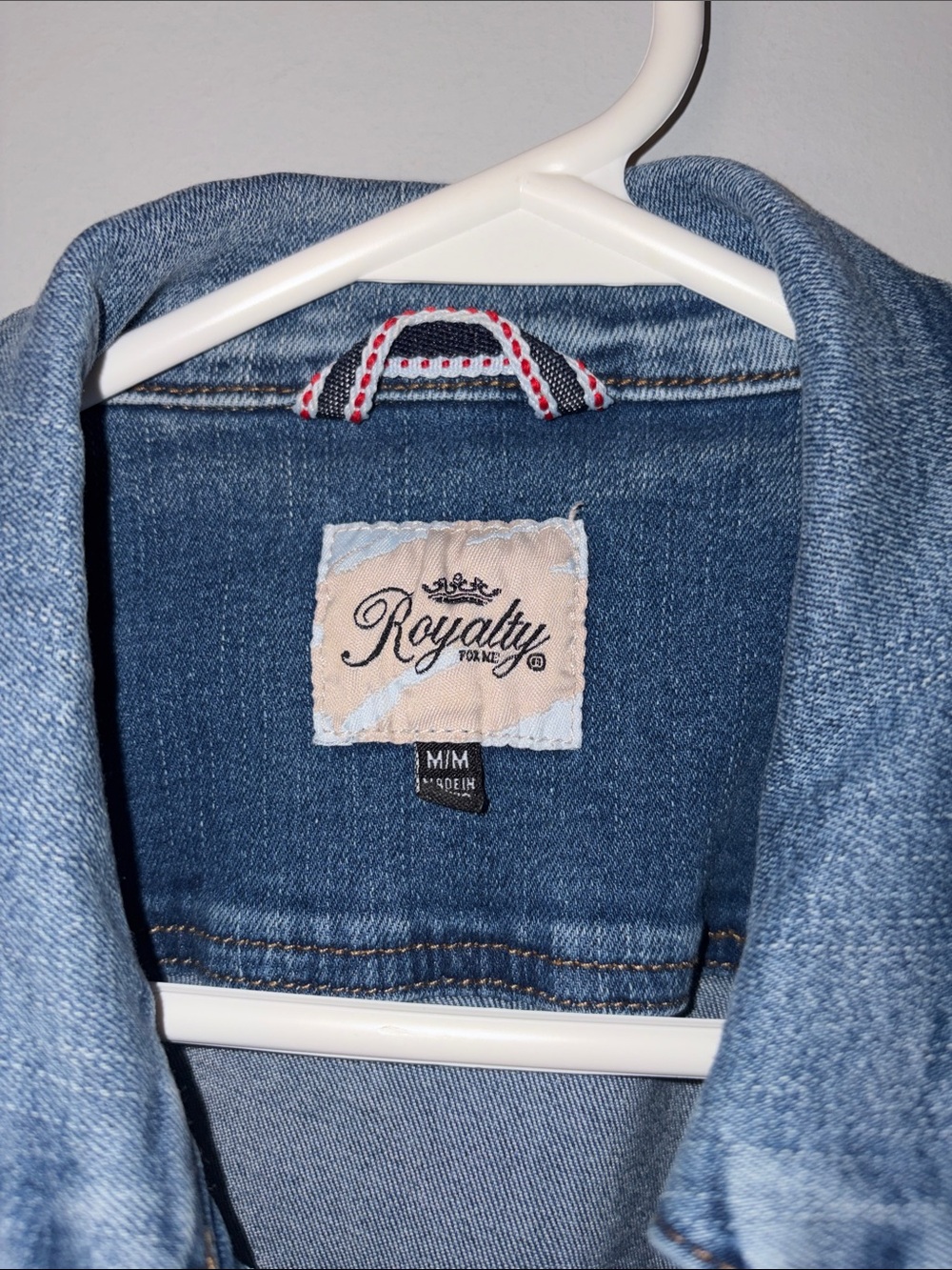 Royalty For Me Light Blue Denim Jean Jacket Medium - Picture 2 of 4